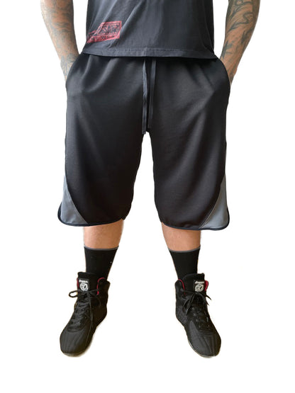 Bequeme Shorts mit zweifarbigem Seitenband